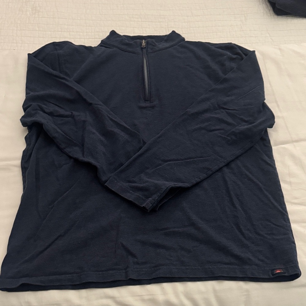 Faherty Gray And Navy Pullover - image 1